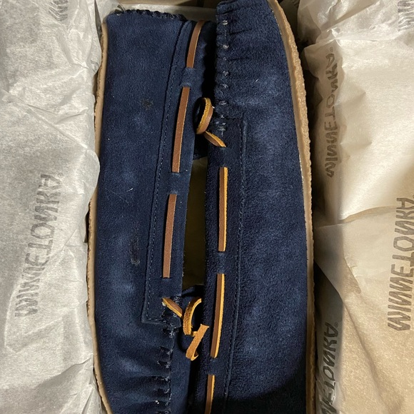 Minnetonka Women size 8 Cally Faux Fur Slipper - Picture 7 of 7